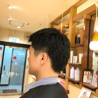 メンズ 松﨑 亜々人のヘアスタイル