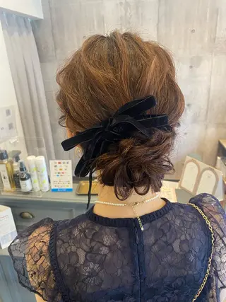 セミロング ヘアアレンジ 新谷 桃子のヘアスタイル