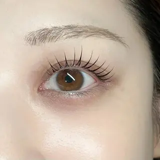 マツエク・マツパ まつ毛/眉毛サロン Miri山下のマツエク・マツパデザイン