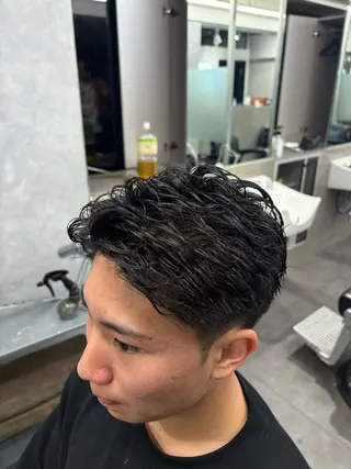 ショート 本間 颯太のヘアスタイル