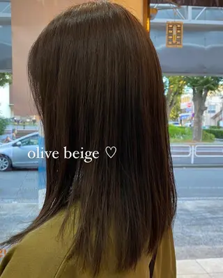 ショート カラー justbeauty CiNQのヘアスタイル