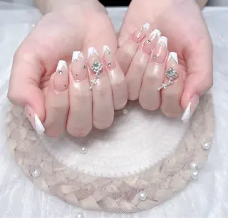 ネイル uu ネイルサロン関内🌼のネイルデザイン