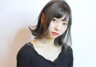 ショート カラー パーマ ヘアアレンジ トレンドヘア🩶 艶髪🩶yoshiのヘアスタイル
