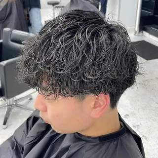 ミディアム パーマ メンズ 【柏メンズパーマ職人 】店長　KAZUMAのヘアスタイル