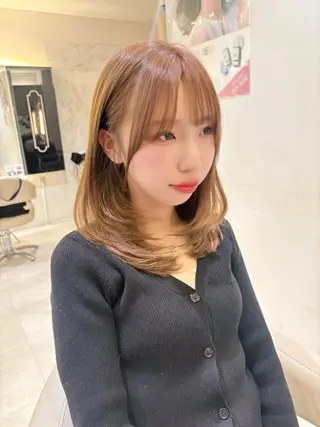 セミロング 朝尾 愛花のヘアスタイル