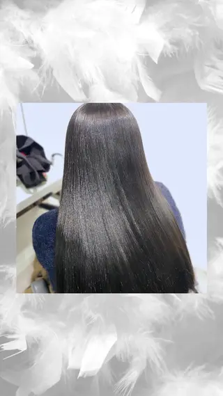 ロング レイヤーカット♡ グレージュ♡YUのヘアスタイル