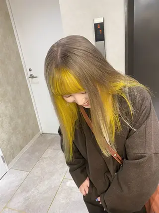 セミロング カラー GISEL 小倉のヘアスタイル