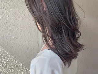 セミロング カラー サダハルカ ｜chouetteのヘアスタイル