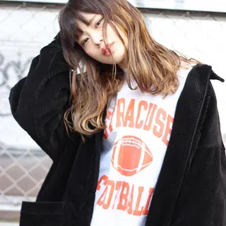 セミロング カラー Lull1人美容室 バレイヤージュのヘアスタイル