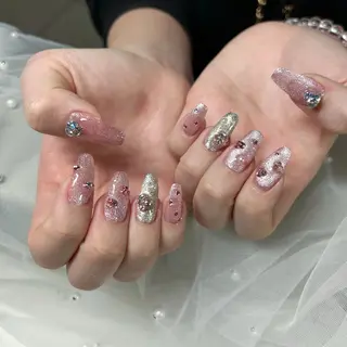 ネイル LISA Nail & Eyeのネイルデザイン