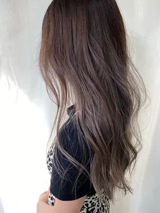 ロング カラー Pia ツボイ ケイタのヘアスタイル