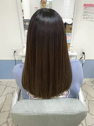 ロング やない ともみのヘアスタイル