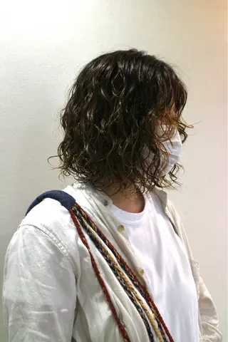 ショート パーマ カーリーパーマ/ 透明ｶﾗｰ/MIKUのヘアスタイル