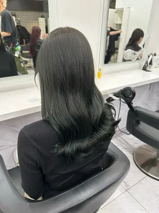 セミロング カラー パーマ ヘアアレンジ キッズ 🦋韓国レイヤー｜ 透明感グレージュ🦋のヘアスタイル