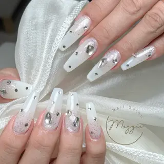 ネイル Maggie Nail🦩のネイルデザイン