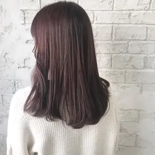 ロング カラー オリーブ/アッシュ やわらか透明感カラーのヘアスタイル