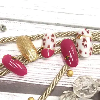 ネイル ユリシスネイル 担当近藤のネイルデザイン