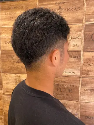 メンズ な つのヘアスタイル