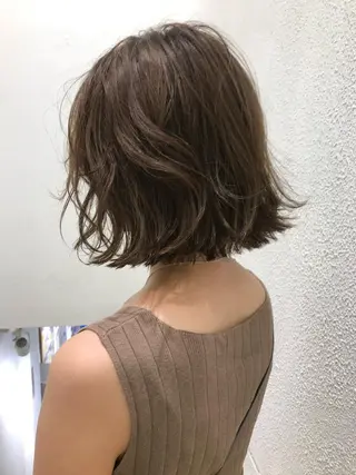 ショート カラー 当日予約🆗✂︎ ウエモト　タクのヘアスタイル