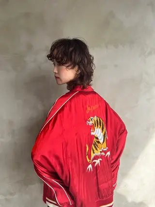 ミディアム カラー パーマ 山田 裕介のヘアスタイル