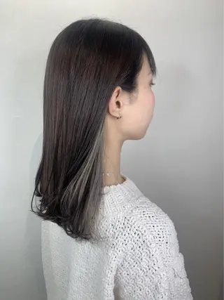 セミロング カラー _WHITE 高槻のヘアスタイル