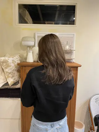 ロング カラー 🍋透け感カラー🍃 オリーブ🍐Kahoのヘアスタイル