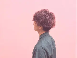 ショート カラー パーマ メンズ 境 健助のヘアスタイル