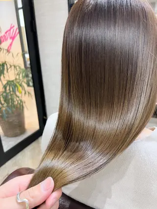 セミロング カラー 縮毛矯正×髪質改善 店長　DAITOのヘアスタイル