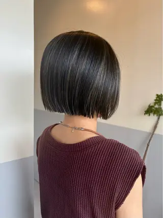 ショート カラー ノエ/ 縮毛矯正/高岳のヘアスタイル