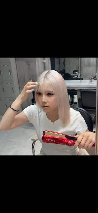 ロング カラー ヘアアレンジ 【🥀履歴修正🥀】 ハイトーン職人/拓真のヘアスタイル
