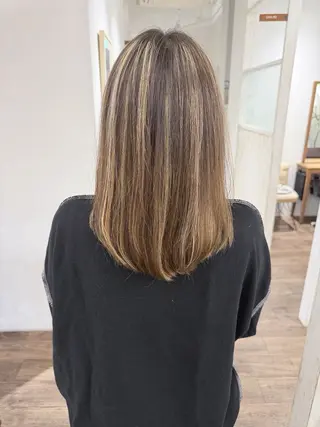 セミロング カラー ハイライト⭐️上野 高広のヘアスタイル