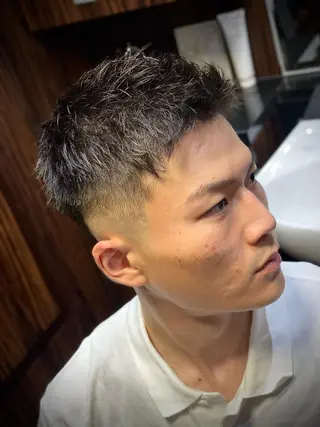 ショート パーマ メンズ 浅見 天翔のヘアスタイル