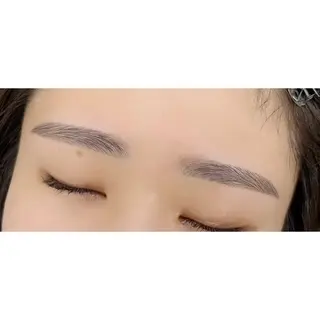 アイブロウ 🌷ecarg町田 みく🌷無料モデルの眉毛・アイブロウイメージ