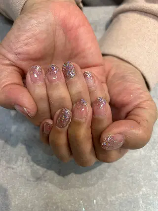 ネイル A. LIBRE.のネイルデザイン