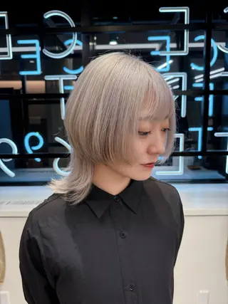 ショート カラー ヘアアレンジ 韓国×艶髪 さきのヘアスタイル
