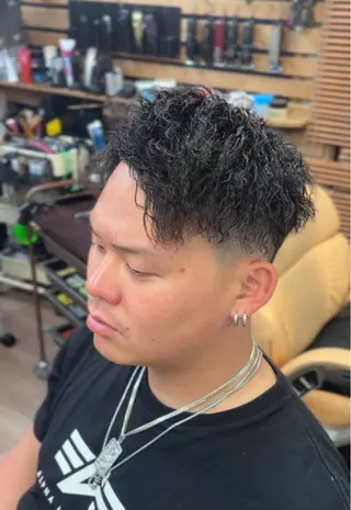 ミディアム パーマ メンズ 💈メンズカット 💈とーごのヘアスタイル