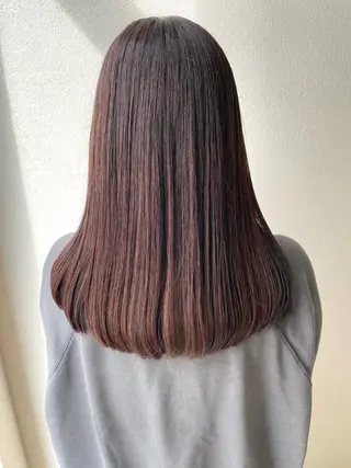 ミディアム カラー 沢田 瞳のヘアスタイル