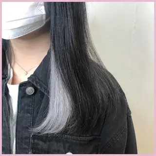ミディアム カラー ヘアアレンジ 八巻 晴香のヘアスタイル