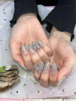 ネイル ジョリ kasumi🌹💅のネイルデザイン