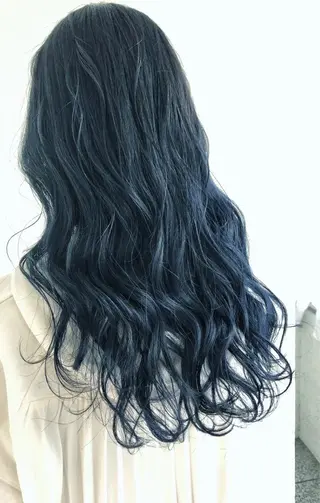 ロング カラー 日高 香織のヘアスタイル