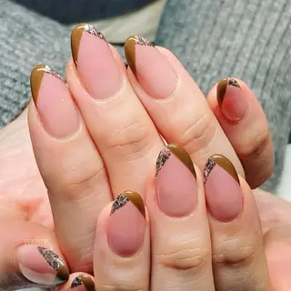 ネイル VOGUE ×SWANのネイルデザイン