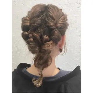 ヘアアレンジ fio マナミのヘアスタイル