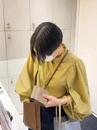 ショート カラー 艶感/ナチュラル 🩵amiのヘアスタイル