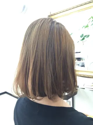 ミディアム セミロング カラー パーマ hama yukiのヘアスタイル