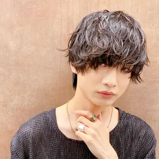 ショート パーマ メンズ 艶髪と透明感を ‼️/若林のヘアスタイル