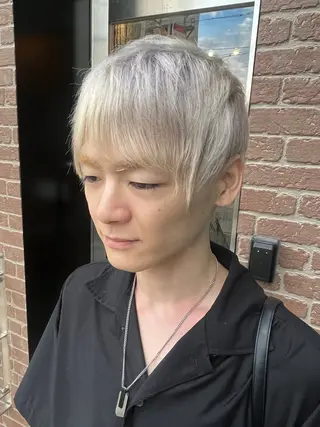 ショート カラー メンズ 久木原 ゆりのヘアスタイル