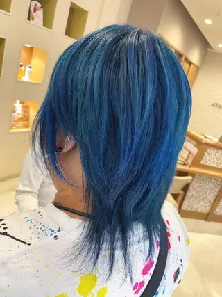カラー レイヤー/くびれ/ 縮毛/チェレ金剛のヘアスタイル