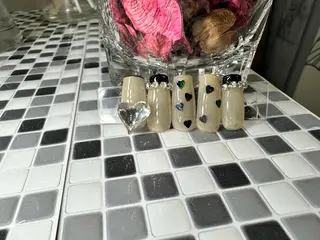 ネイル 新山 聖のネイルデザイン