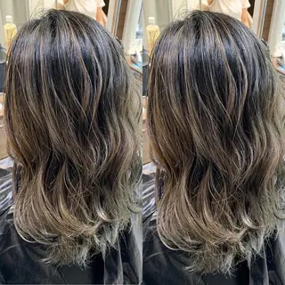 セミロング カラー ヘアアレンジ 白髪ぼかしハイライト 茗荷谷駅徒歩2分のヘアスタイル