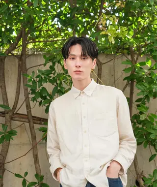 ショート パーマ メンズ 宮崎 恵多のヘアスタイル